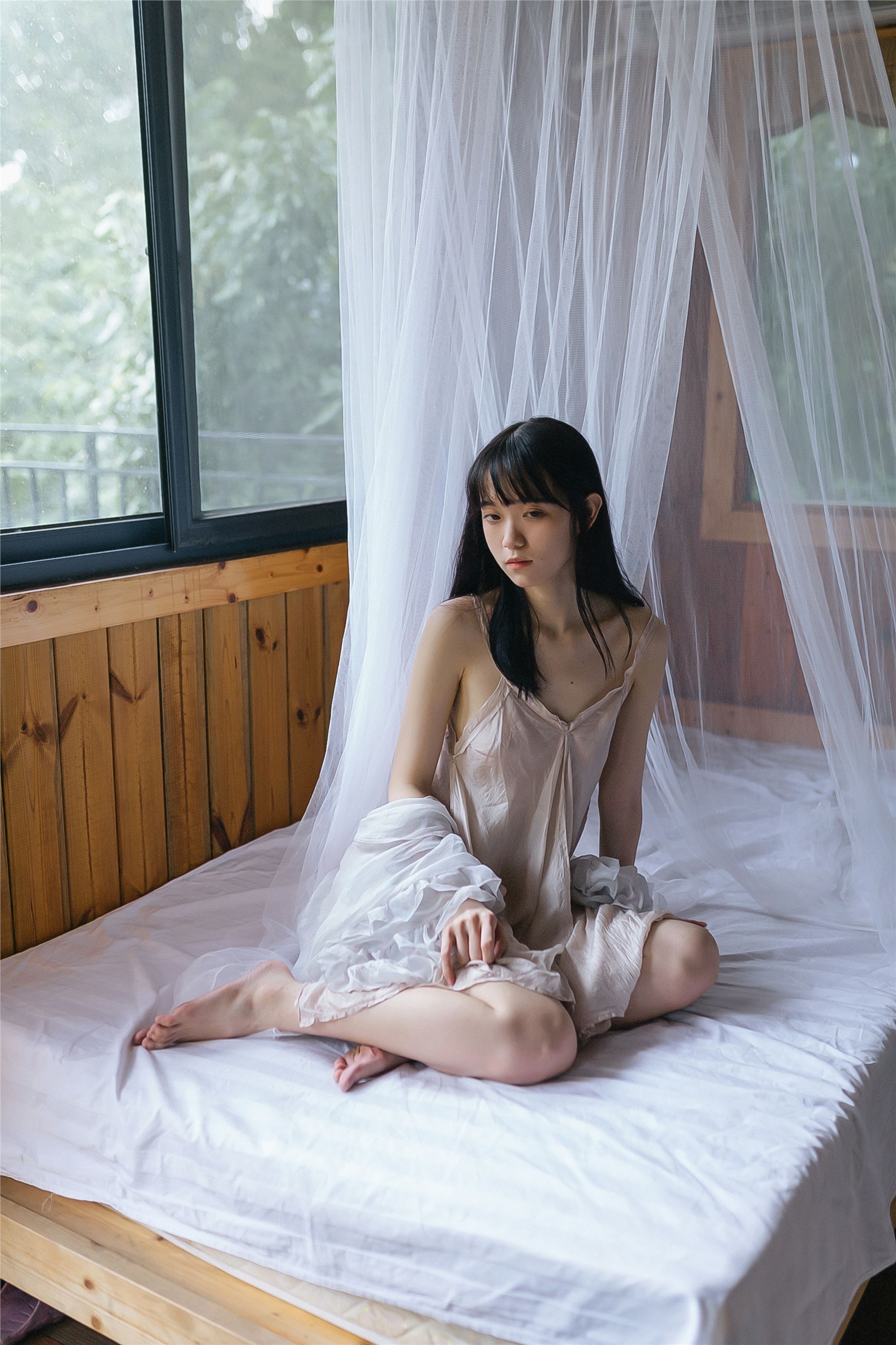 YITUYU 艺图语 2020.11.22 初秋的日与夜 小熊